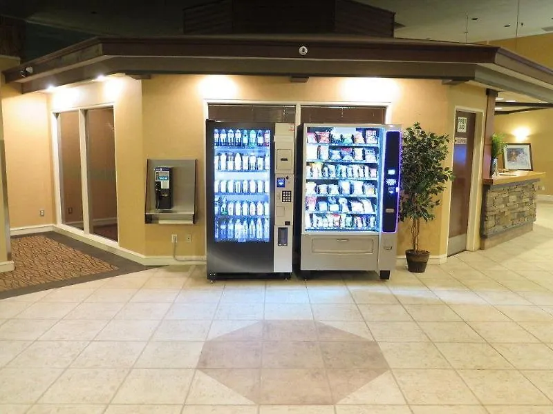 Nisku Inn & Conference Edmonton Airport Hotel