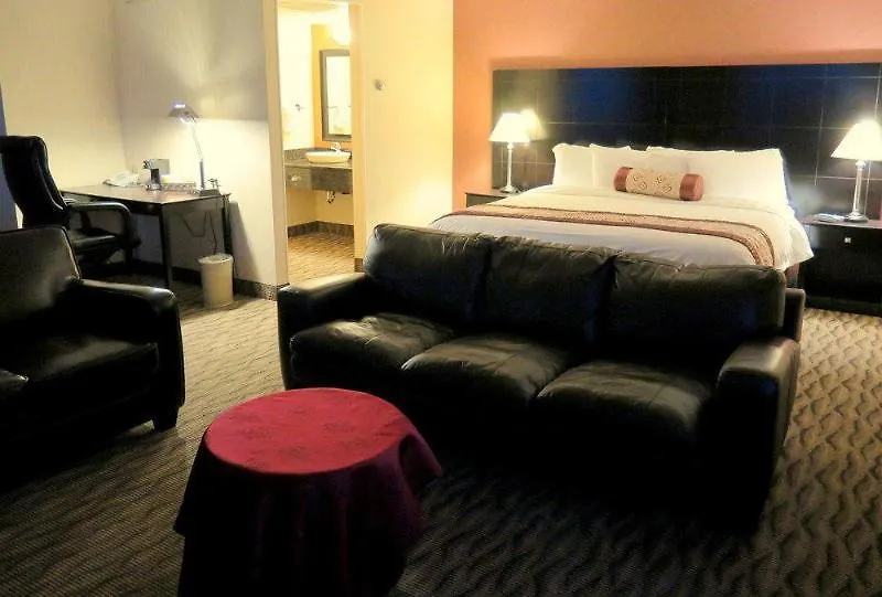 Nisku Inn & Conference Edmonton Airport 3*,